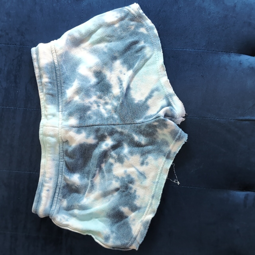 ππ«°πΌ Wavy Ocean State Rhode Island Tie Dye Shorts - Picture 4 of 10